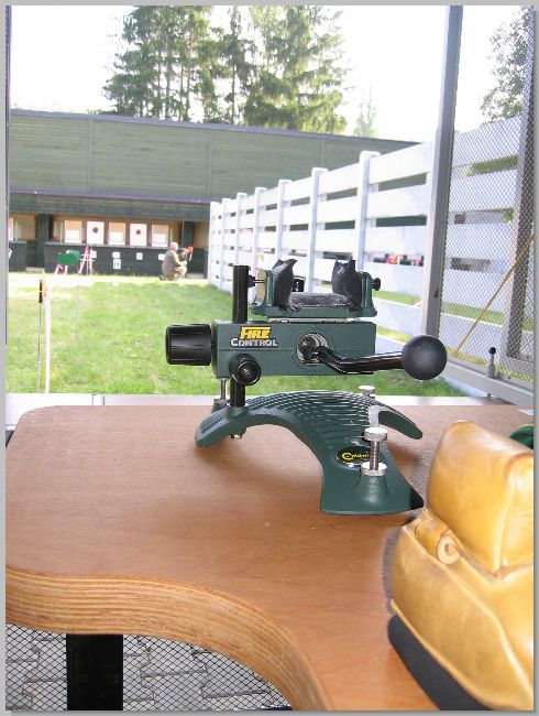 089_Benchrest.jpg