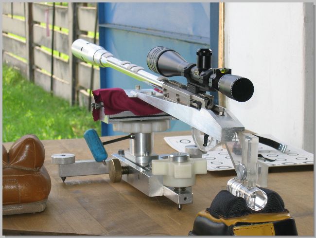 161_Benchrest.jpg